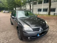 Gebraucht Renault Clio 75 PS (55 kW) 2002 Schwarz Kleinwagen
