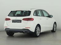 Gebraucht Mercedes B220 Progressive 190 PS (139 kW) 2019 Unilack polarweiß Van / Kleinbus