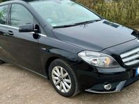 gebraucht Mercedes B180 CDI Automatik SHZ AHK Navi Sportstourer