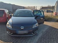 Gebraucht VW Passat Highline 105 PS (77 kW) 2010 Blau Kombi