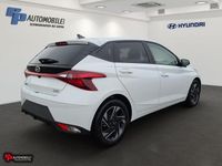 Gebraucht Hyundai i20 GO! 101 PS (74 kW) 2023 Atlas white Kleinwagen