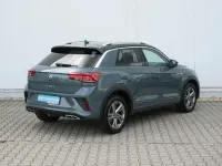 Gebraucht VW T-Roc R-line 150 PS (110 kW) 2025 Blau SUV