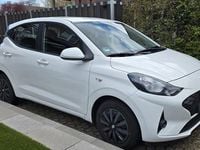 Gebraucht Hyundai i10 67 PS (49 kW) 2024 Weiß Kleinwagen