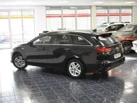 Gebraucht Kia Ceed Sportswagon Vision 136 PS (100 kW) 2020 Zilinaschwarz Kombi