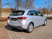 Gebraucht Mercedes B200 Progressive 163 PS (119 kW) 2022 Silber Kleinwagen
