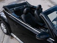 Usata VW Beetle 150 CV (110 kW) 2015 Nero Utilitaria