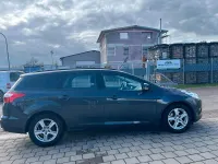 Gebraucht Ford Focus 116 PS (85 kW) 2011 Braun Limousine