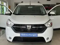 Gebraucht Dacia Dokker 102 PS (75 kW) 2019 Weiß Van / Kleinbus