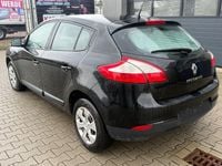 Gebraucht Renault Mégane 101 PS (74 kW) 2011 Schwarz Limousine