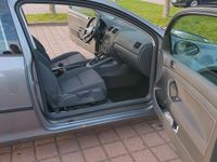 Second-hand VW Golf 89 CP (65 kW) 2005 Gri Coupe