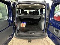 Gebraucht Dacia Dokker Acces 102 PS (75 kW) 2017 Blau Van / Kleinbus