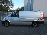 Gebraucht Mercedes Vito 116 PS (85 kW) 2009 Silber Van