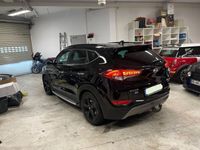 gebraucht Hyundai Tucson 25 Jahre Edition 2.0 CRDI 4 WD