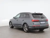 Gebraucht Audi Q7 S-Line 286 PS (210 kW) 2023 Grau SUV