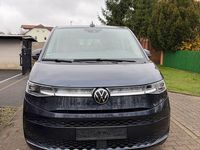 Second-hand VW Multivan 150 CP (110 kW) 2022 Albastru Monovolum