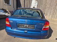 Gebraucht Opel Astra 84 PS (61 kW) 2002 Blau Limousine