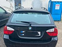 Gebraucht BMW 320 150 PS (110 kW) 2006 Schwarz Limousine