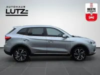 Neu MG ZS Luxury 197 PS (144 kW) 2026 Silber SUV