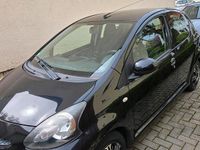 Gebraucht Toyota Aygo 68 PS (50 kW) 2007 Schwarz Kleinwagen