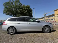 Gebraucht Peugeot 308 Allure 120 PS (88 kW) 2017 Grau Kombi
