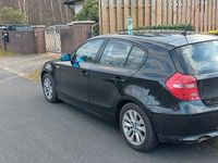 Gebraucht BMW 116 122 PS (89 kW) 2008 Schwarz Kleinwagen