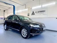 Gebraucht VW Touareg Terrain Tech 262 PS (192 kW) 2017 Schwarz SUV