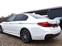 Gebraucht BMW 550 462 PS (339 kW) 2017 Alpinweiss iii Limousine