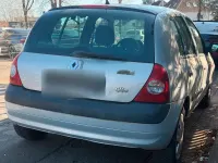 Second-hand Renault Clio II 75 CP (55 kW) 2002 Gri Hatchback