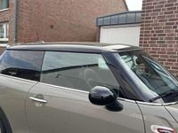 Gebraucht Mini John Cooper Works 231 PS (169 kW) 2019 Kleinwagen