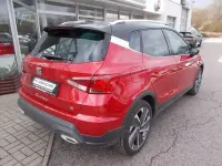 Gebraucht Seat Arona FR 110 PS (80 kW) 2022 "desire" rot, mitternachtsschw SUV