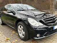 Gebraucht Mercedes R280 190 PS (139 kW) 2007 Schwarz Van / Kleinbus