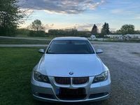 Second-hand BMW 325 218 CP (160 kW) 2007 Argintiu Berlinǎ