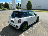 Gebraucht Mini John Cooper Works 211 PS (155 kW) 2011 Silber Kleinwagen