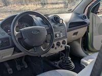 Gebraucht Ford Fiesta 60 PS (44 kW) 2005 Grün Kleinwagen