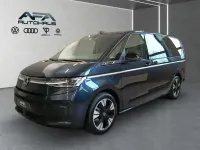Neu VW Multivan 150 PS (110 kW) 2026 Starlight blue metallic Van / Kleinbus