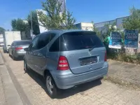 Gebraucht Mercedes A170 Avantgarde 95 PS (69 kW) 2004 Blau Van / Kleinbus