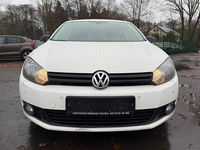 Gebraucht VW Golf VI Match 105 PS (77 kW) 2013 Weiß Kleinwagen