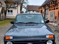 Gebraucht Lada niva 83 PS (61 kW) 2021 Grau SUV