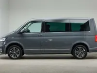 Gebraucht VW T6.1 Generation Six 150 PS (110 kW) 2022 Pure grey Van
