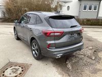 Neu Ford Kuga ST-Line 242 PS (177 kW) 2026 Magneticgrau (metallic) SUV