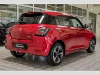 Gebraucht Suzuki Swift Comfort+ 83 PS (61 kW) 2025 Rot Kleinwagen