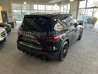 Gebraucht Mercedes GLB35 AMG 306 PS (225 kW) 2024 Kosmosschwarz  metalliclack SUV