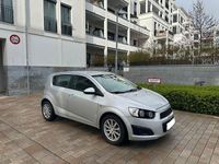 Gebraucht Chevrolet Aveo 101 PS (74 kW) 2012 Silber Limousine