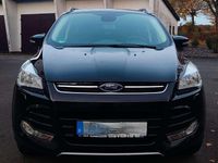 Gebraucht Ford Kuga Trend 150 PS (110 kW) 2016 Schwarz SUV