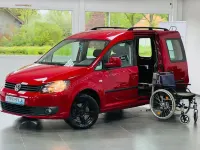 Gebraucht VW Caddy Team 140 PS (102 kW) 2015 Rot Van / Kleinbus