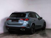 Gebraucht Mercedes GLC300 AMG 269 PS (197 kW) 2024 Metalliclack verdesilber SUV