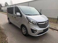 Gebraucht Opel Vivaro 145 PS (106 kW) 2016 Silber Van / Kleinbus
