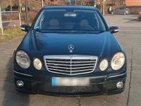 Gebraucht Mercedes E270 AMG 177 PS (130 kW) 2003 Schwarz Limousine