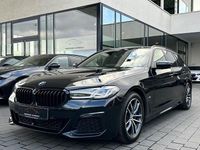 Gebraucht BMW 530 M Sport 252 PS (185 kW) 2021 Schwarz Kombi