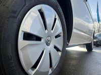 Gebraucht VW Caravelle Trendline 110 PS (80 kW) 2023 Van / Kleinbus